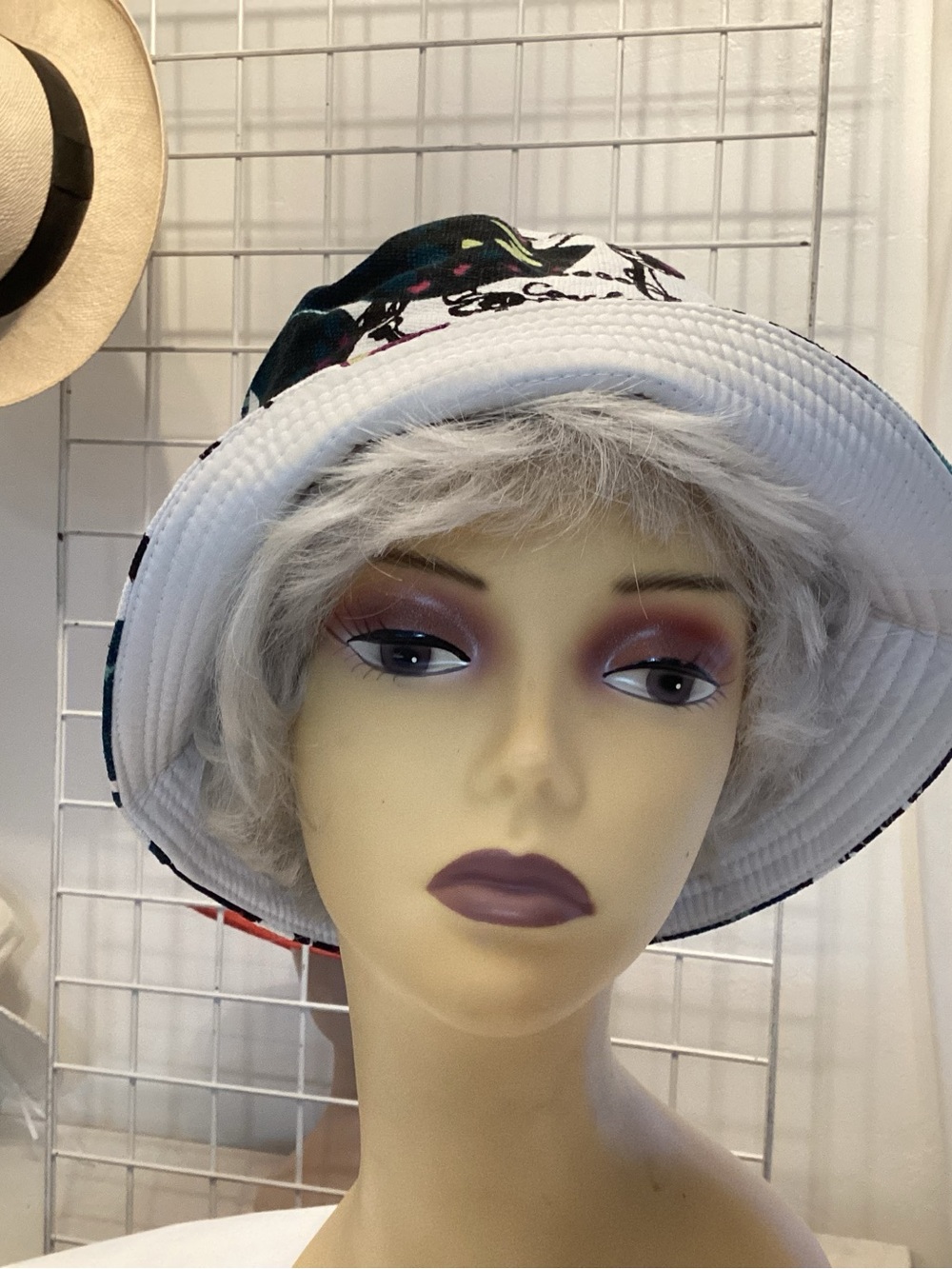 Colorful Bucket Hat Packable - Picture 4 of 8